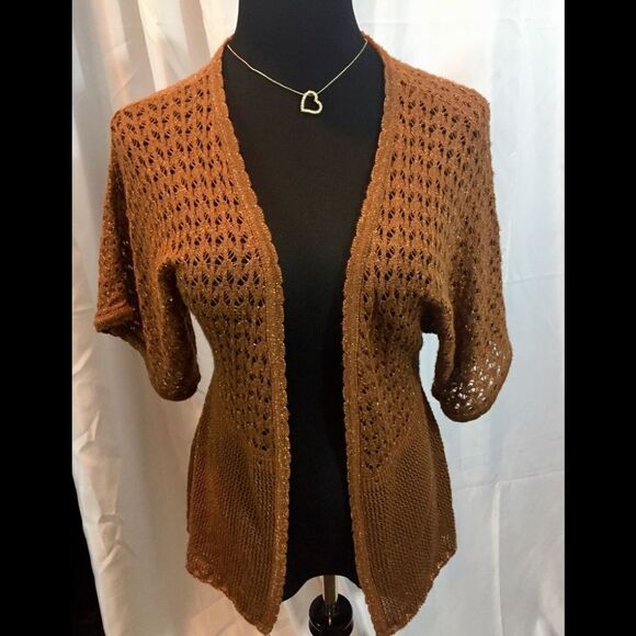 Beautiful cardigan by Pierre Cardin - Picture 1 of 2